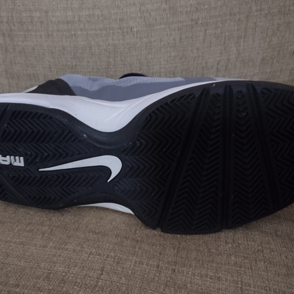 Nike Air Max Stutter Step - Picture 5 of 8